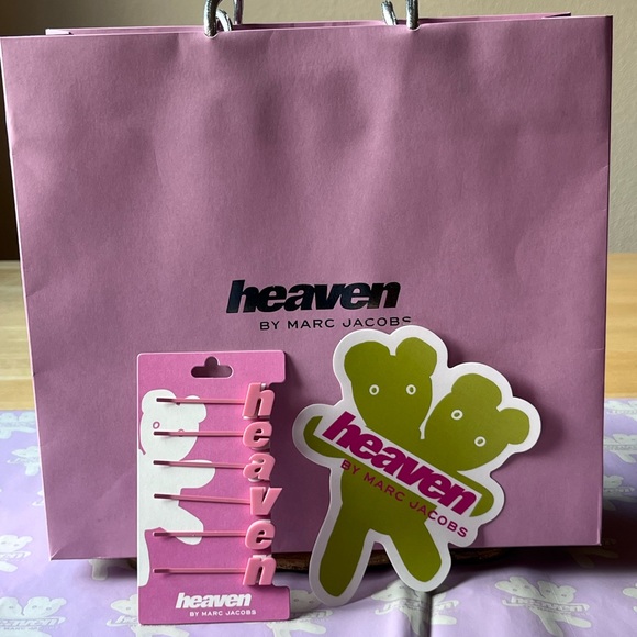 🧸 HEAVEN BY MARC JACOBS HAIR CLIPS🧸 NWT 🧸 - Picture 1 of 16